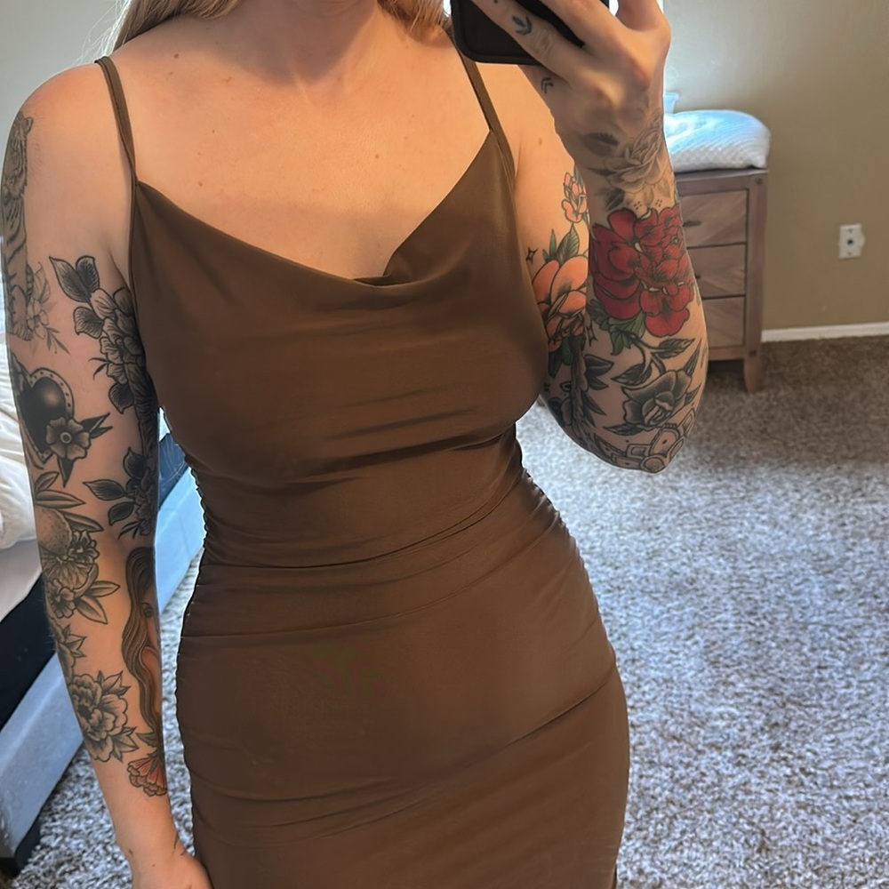 Brown Ruched Maxi Dress - Picture 9 of 9